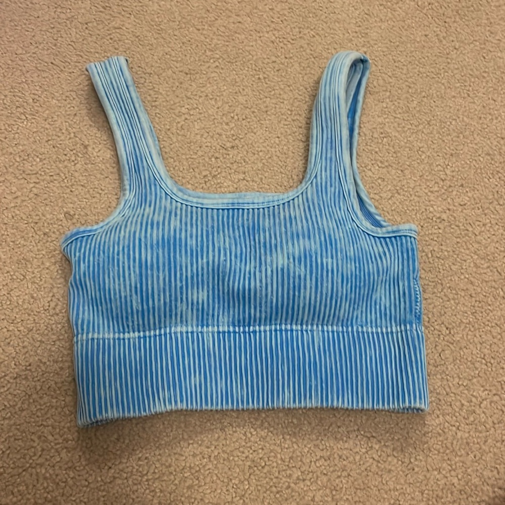 blue cropped ribbed tank top